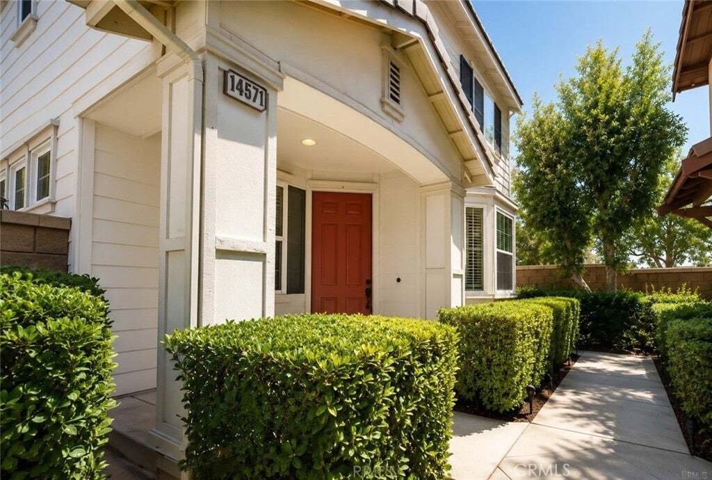 House in Chino, California, United States 2 - 16410553