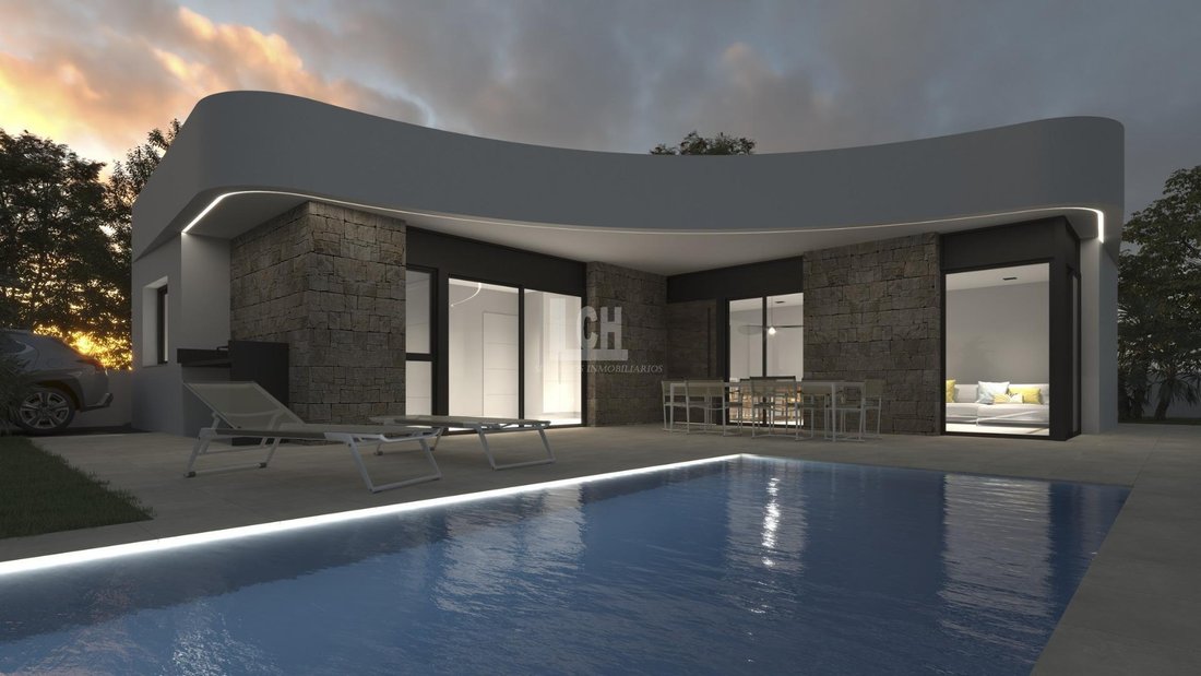 Villa in Los Montesinos, Valencian Community, Spain 2 - 14425932