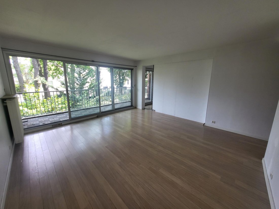 Apartment in Nogent-sur-Marne, Ile-de-France, France 2 - 18343373