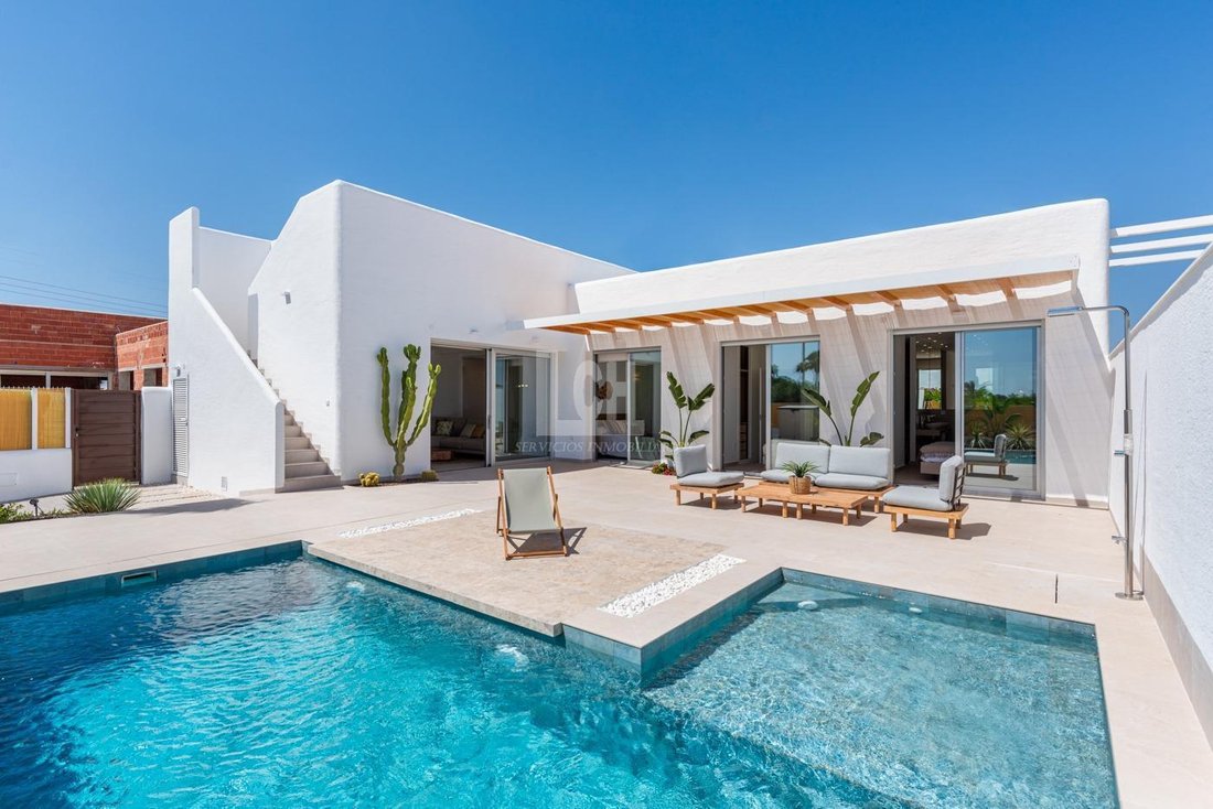 Villa in Benijofar, Valencian Community, Spain 1 - 14426270