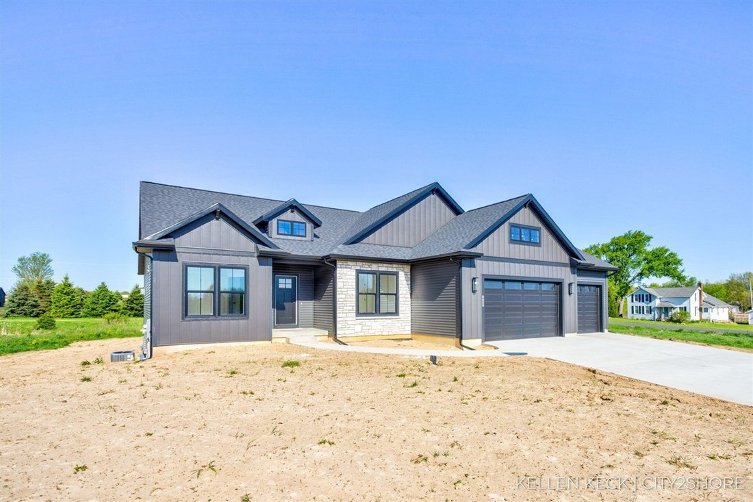 House in Zeeland, Michigan, United States 3 - 18309036