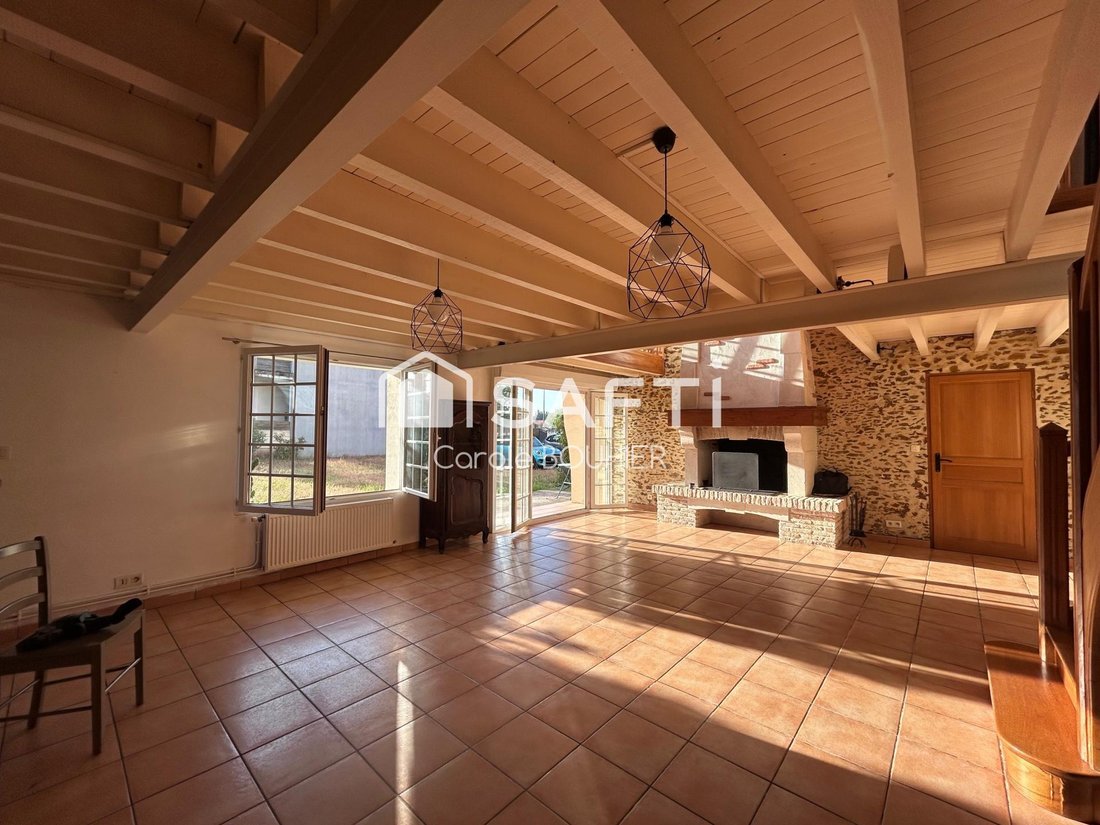House in Biganos, Nouvelle-Aquitaine, France 2 - 18343495