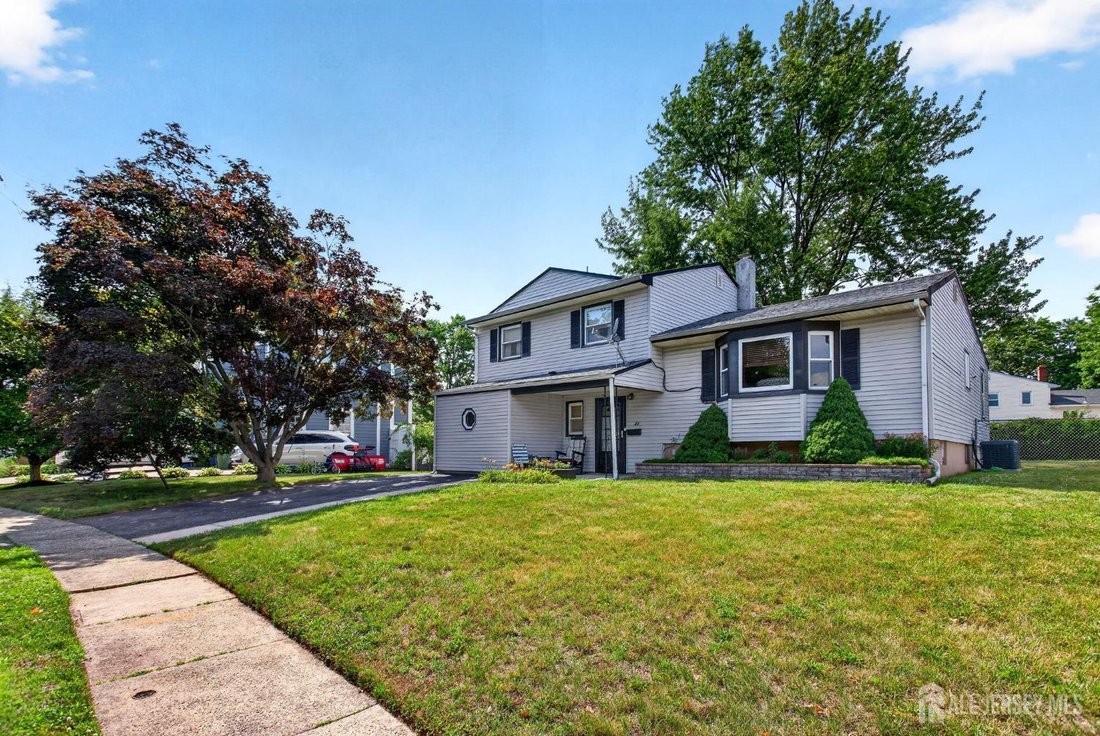 House in Metuchen, New Jersey, United States 3 - 18346394