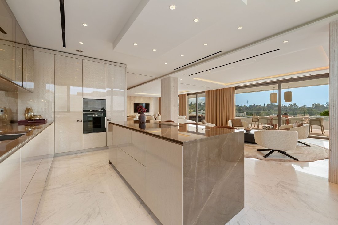 House in Marbella, Andalusia, Spain 5 - 18347995