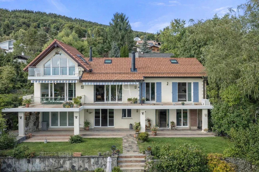 House in Arzier-Le Muids, Vaud, Switzerland 1 - 18340280