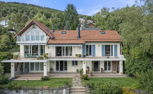 Haus in Arzier-Le Muids, Waadt, Schweiz 1