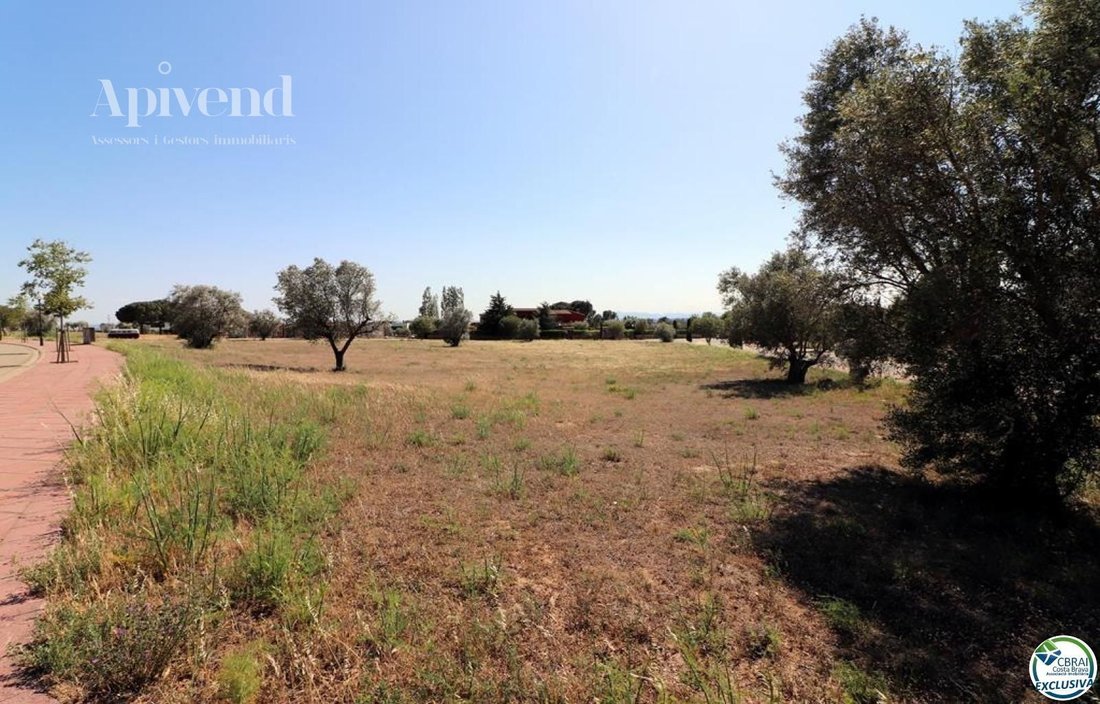 Land in Peralada, Catalonia, Spain 2 - 18345544