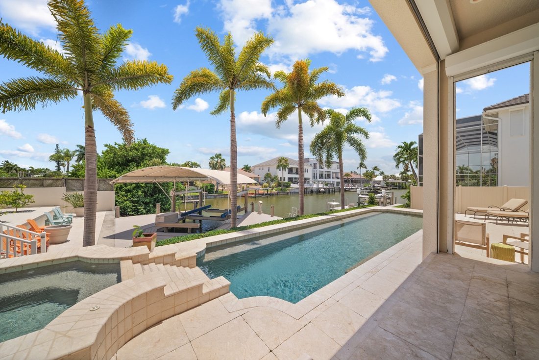 House in Naples, Florida, United States 5 - 18349317