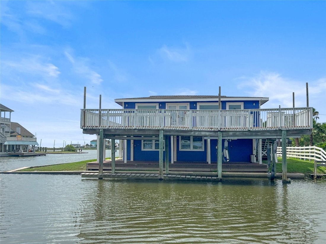 House in Galveston, Texas, United States 1 - 18340956