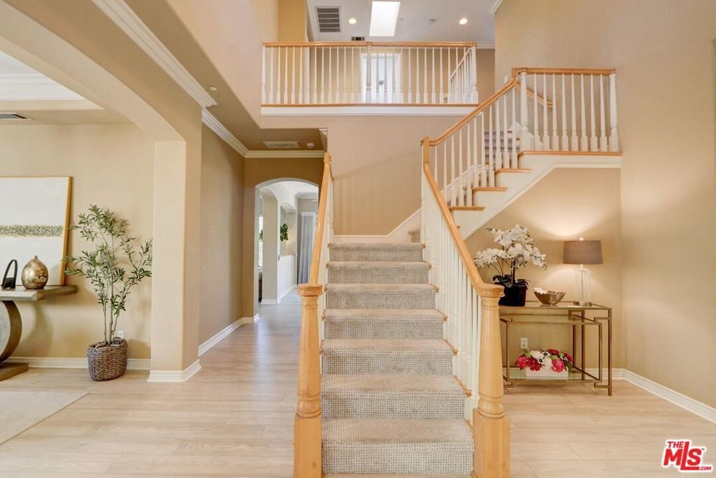House in West Hills, California, United States 3 - 18339677