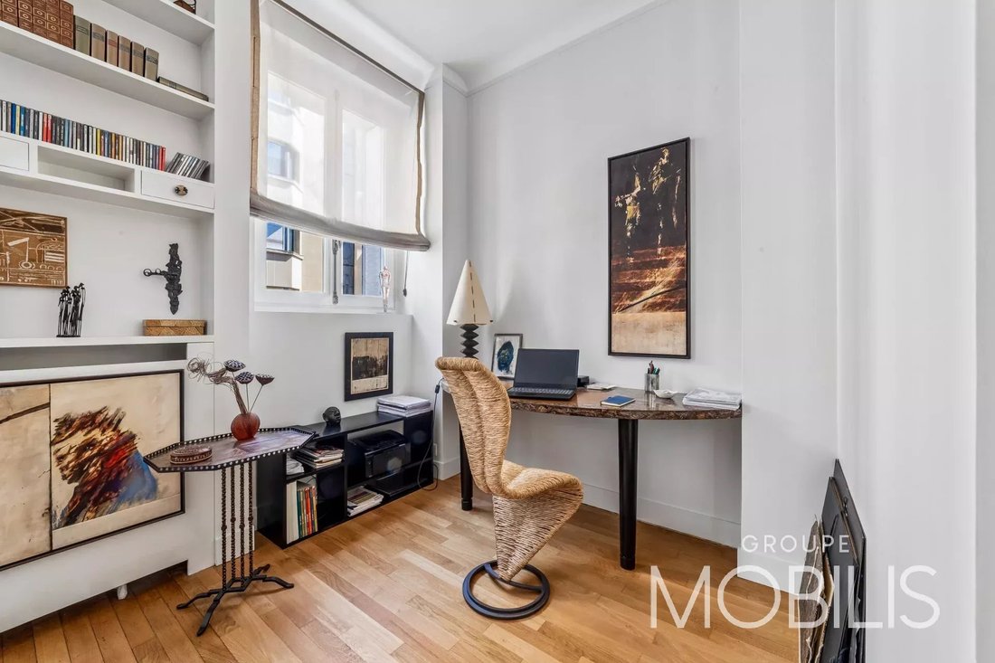 Apartment in Muette Nord, Paris 16e Arrondissement, Paris 3 - 18343080