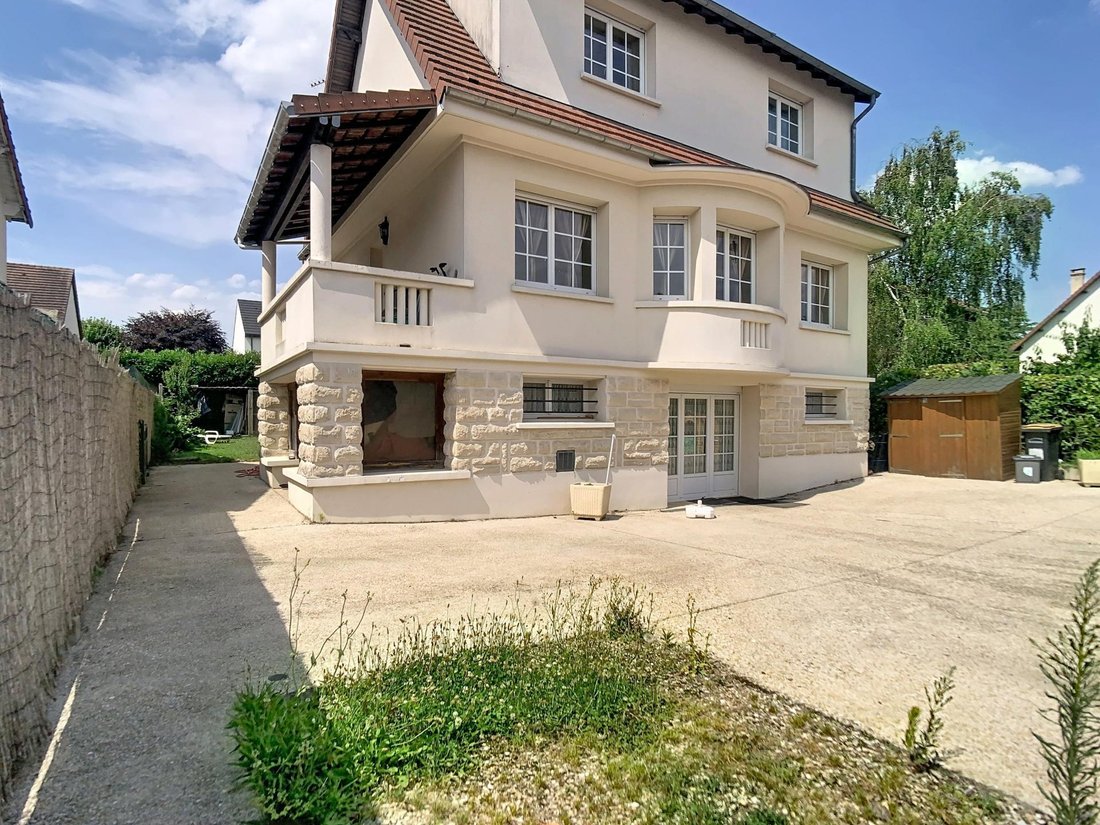 House in Le Plessis-Trévise, Ile-de-France, France 4 - 18343472
