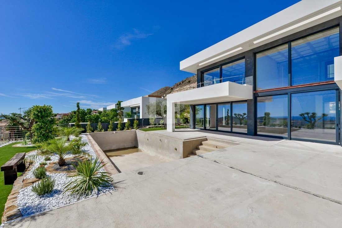 Villa in Finestrat, Valencian Community, Spain 4 - 14425819