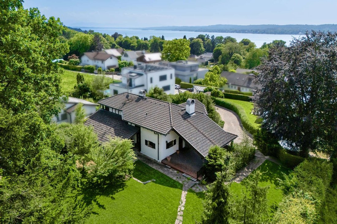 Land in Berg, Bavaria, Germany 1 - 18335009