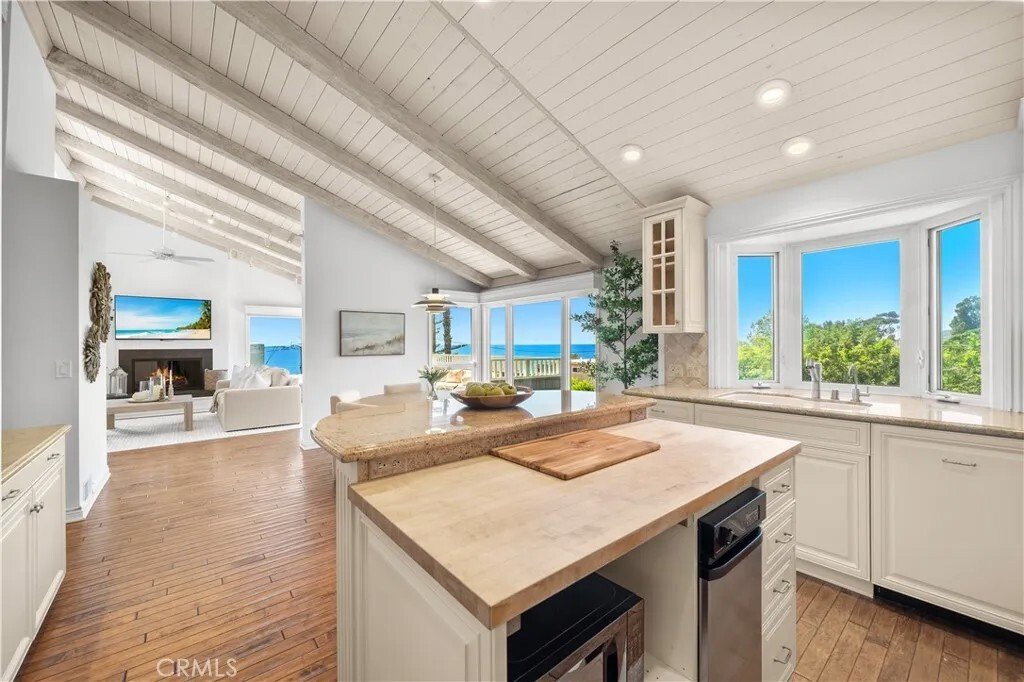 Laguna Beach, California, United States 2 - 18342500