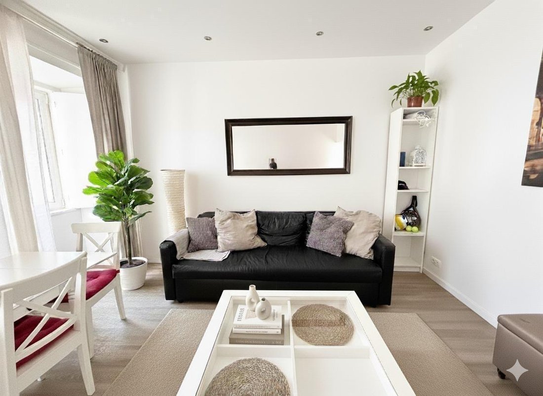 Apartment in Misericordia, Lisbon, Portugal 3 - 18349840