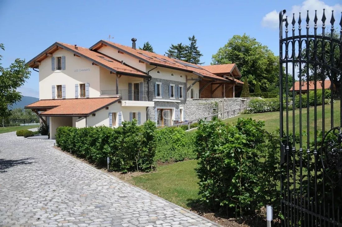 House in Essertines-sur-Rolle, Vaud, Switzerland 4 - 18339685
