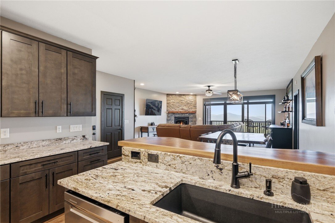 Condo in Banner Elk, North Carolina, United States 5 - 18343856