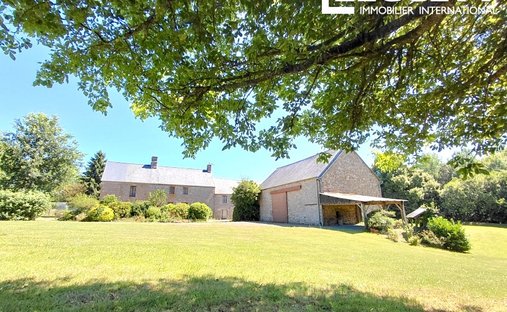 House in Le Ferre, Brittany, France 1