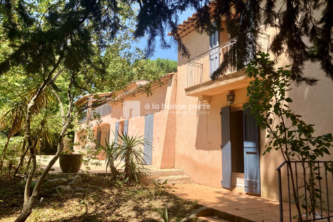 Villa in Plateau de Puyricard-La Trévaresse, Aix-en-Provence, France 3 - 18298427