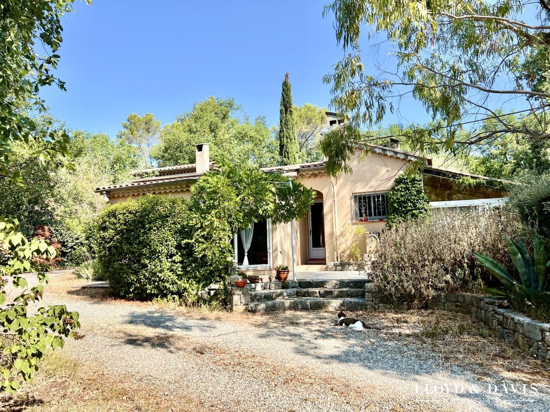 Villa in Fayence, Provence-Alpes-Côte d'Azur, France 1 - 18341944