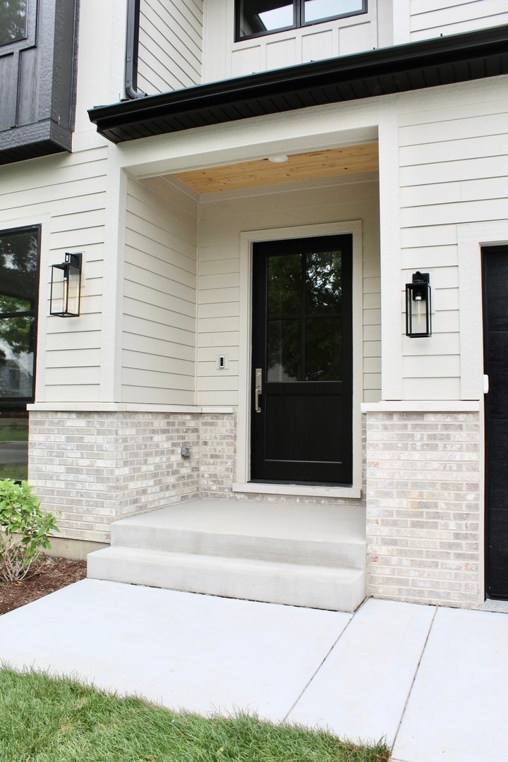 House in Elmhurst, Illinois, United States 2 - 18346480