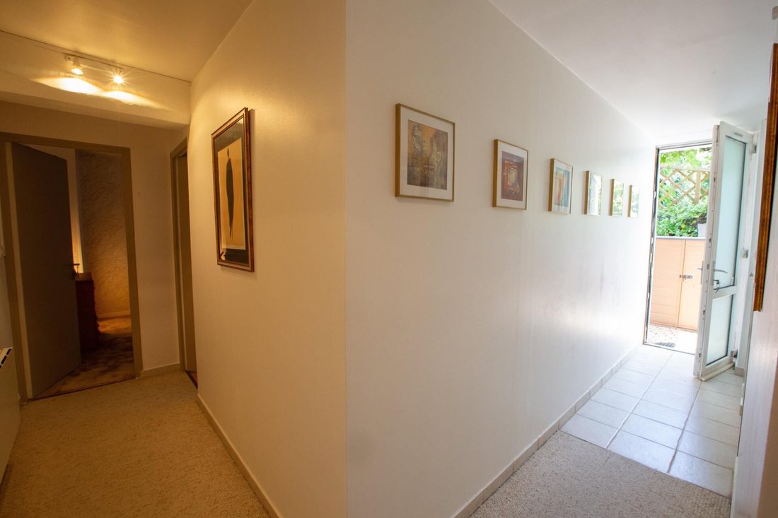 House in Le Mesnil-Saint-Denis, Ile-de-France, France 5 - 18343466