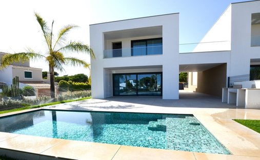 House in Quarteira, Algarve, Portugal 1