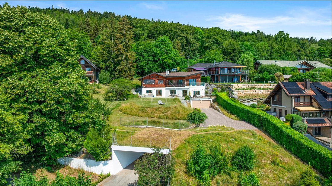 House in Arzier-Le Muids, Vaud, Switzerland 2 - 18340237
