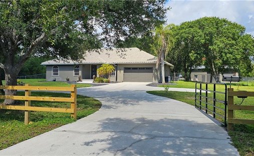 House in North Fort Myers, Florida, United States 1