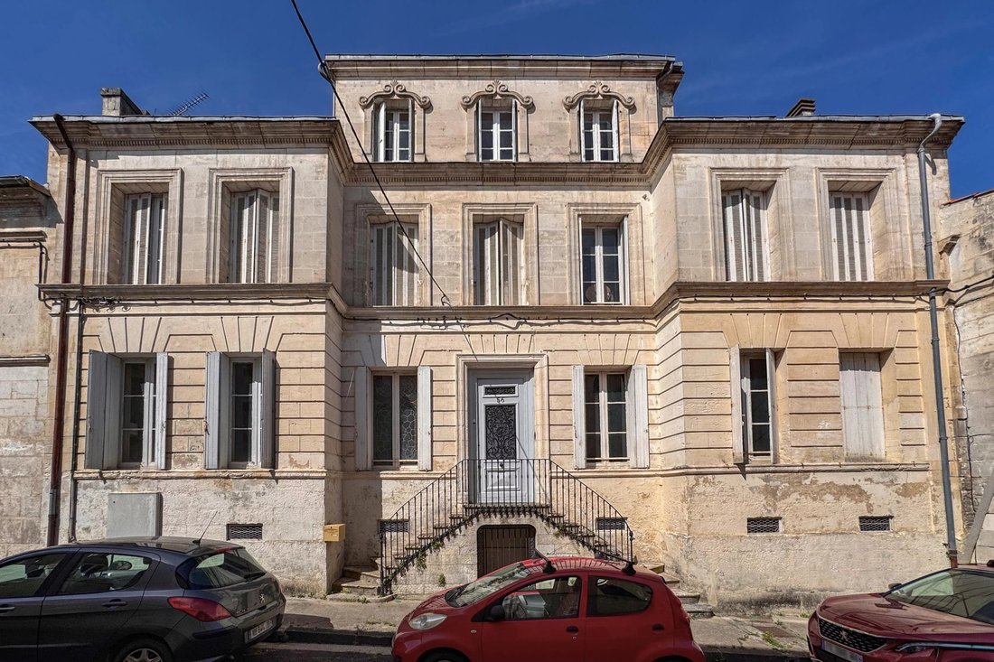 Maison à Châteauneuf-sur-Charente, Nouvelle-Aquitaine, France 1 - 18341289