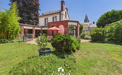 House in La Verte Vallée, Caen, France 1