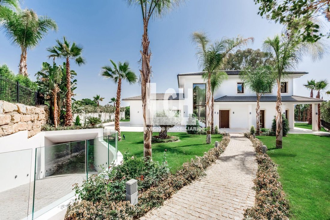 Chalet a Nueva Andalucía, Marbella, Spagna 4 - 13111391