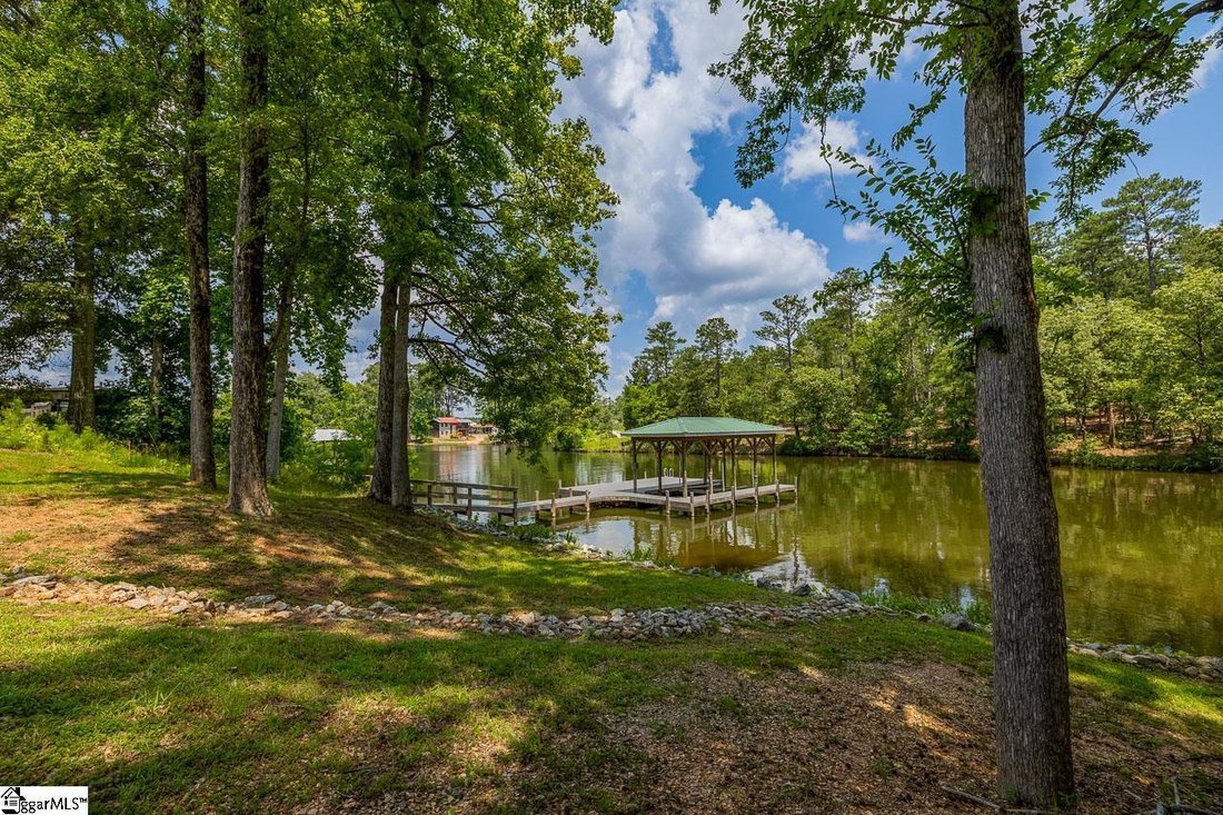 House in Cross Hill, South Carolina, United States 4 - 18340758