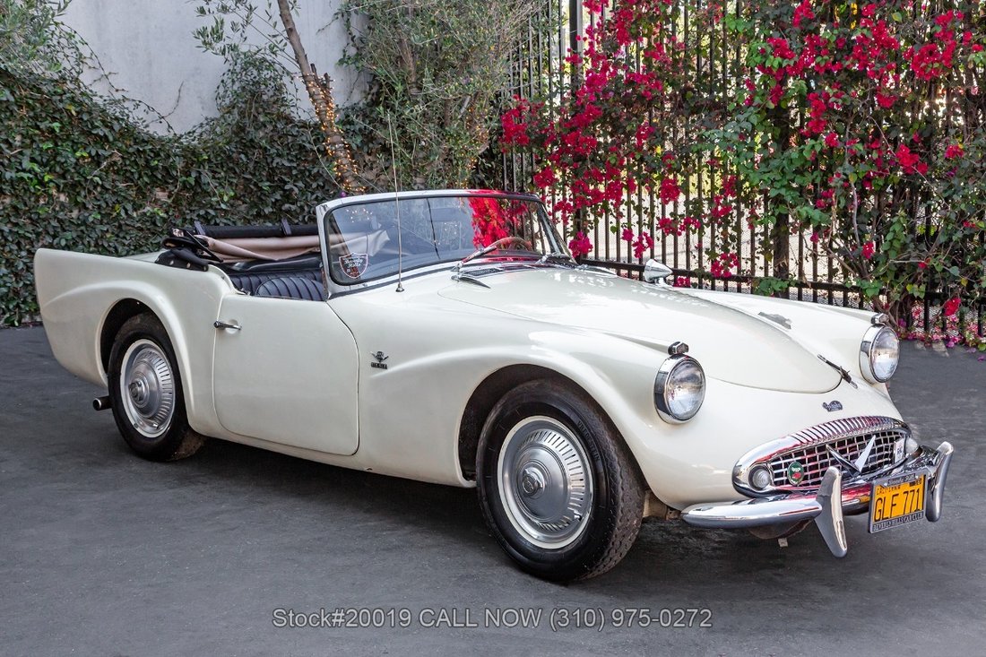 Daimler SP250 in Los Angeles, CA 3 - 18344534