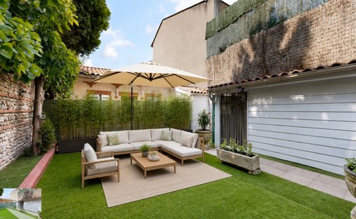Apartment in Côte Pavée-L Hers-La Terrasse, Toulouse, France 1