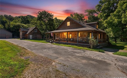 House in Devils Elbow, Missouri, United States 1