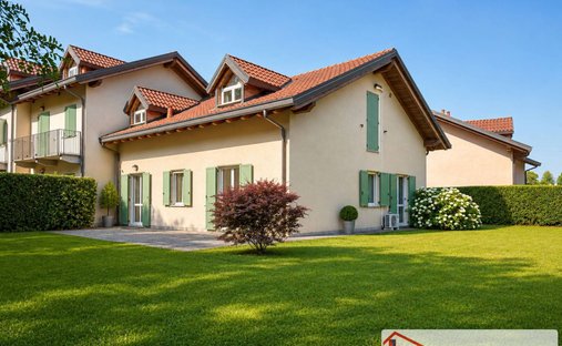 Villa a Ispra, Lombardia, Italia 1