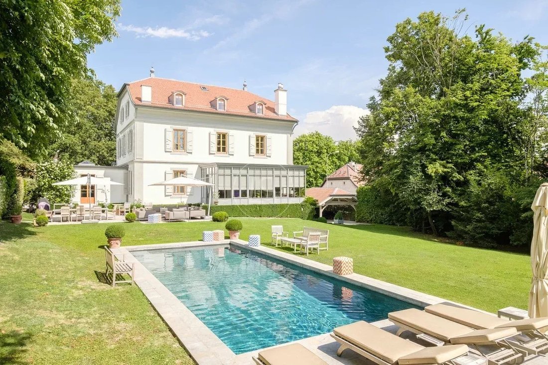 Haus in Vandœuvres, Genf, Schweiz 1 - 18339832