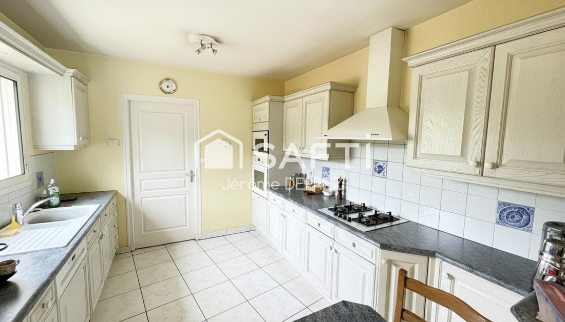 Maison à Mareuil-sur-Lay-Dissais, Pays de la Loire, France 4 - 17223964