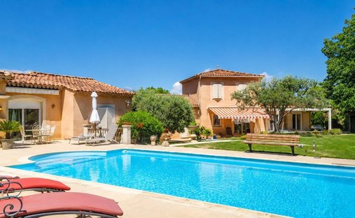 Casa a Malemort-du-Comtat, Provenza-Alpi-Costa Azzurra, Francia 1