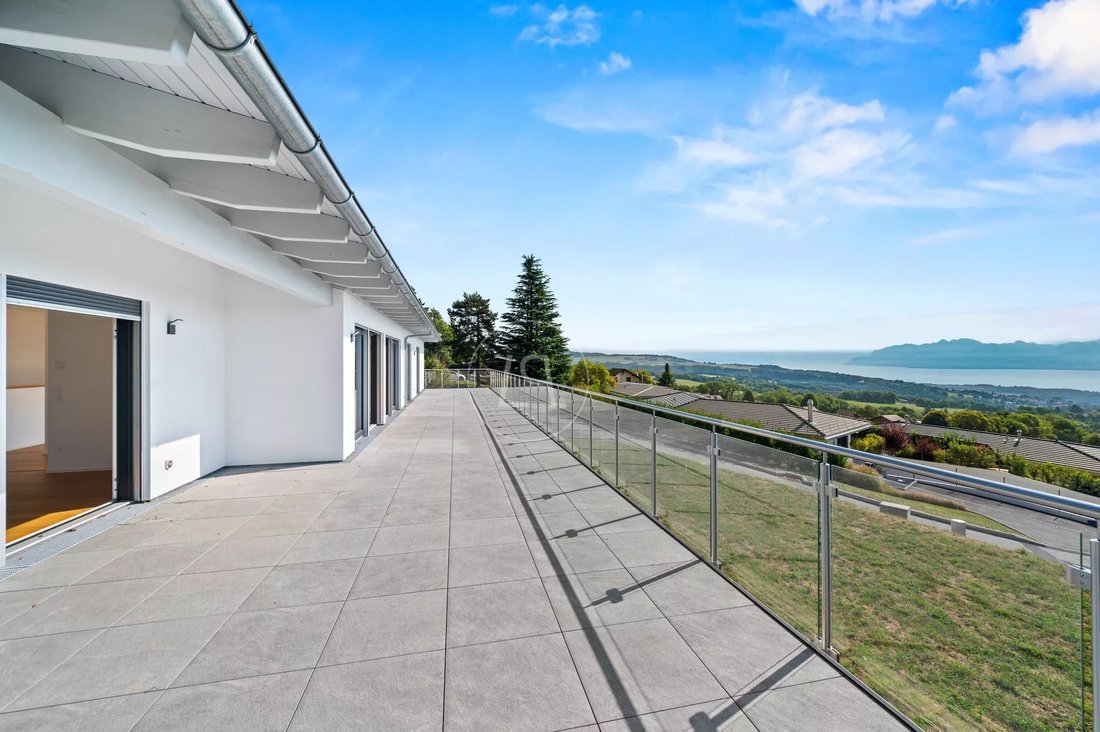House in Arzier-Le Muids, Vaud, Switzerland 2 - 18340289