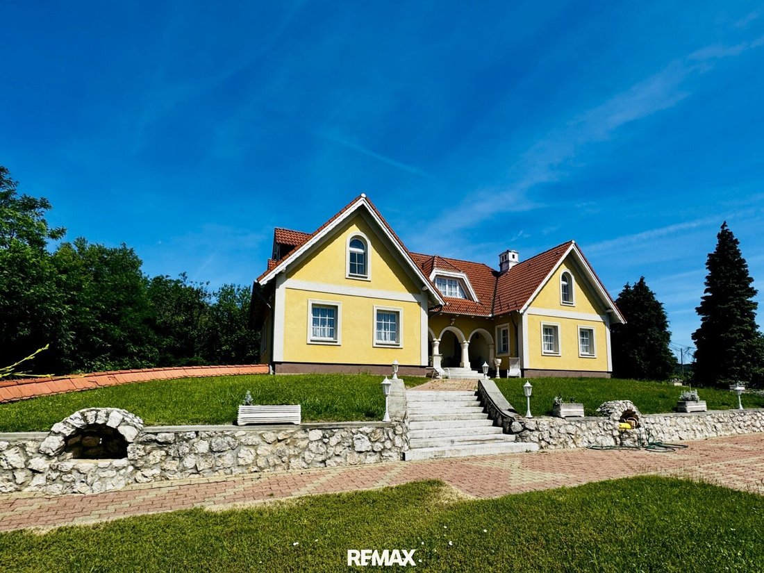 Villa in Cserszegtomaj, Zala County, Hungary 5 - 18344504