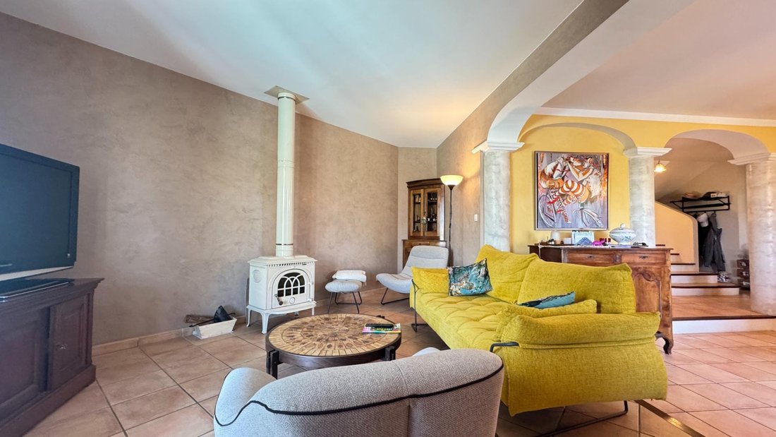 House in Etoile-sur-Rhone, Auvergne-Rhône-Alpes, France 3 - 18343475