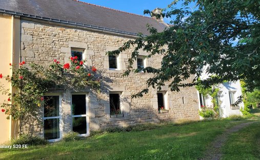 House in Saint-Nolff, Brittany, France 1