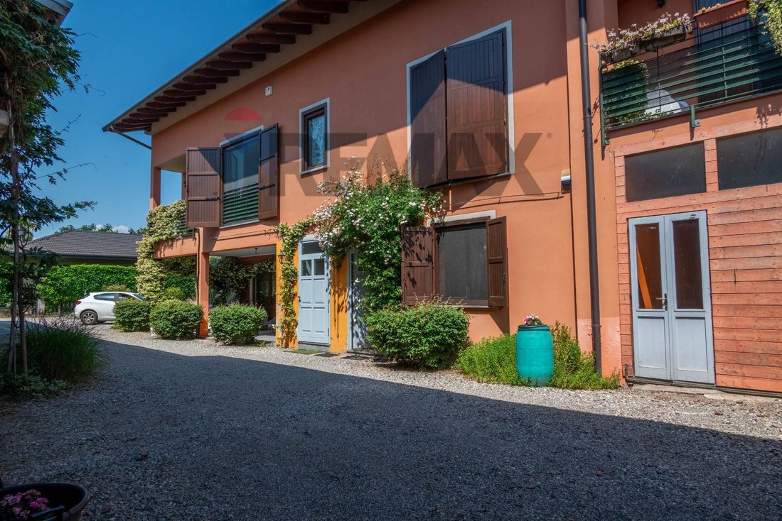 House in Castelletto sopra Ticino, Piedmont, Italy 2 - 18341654