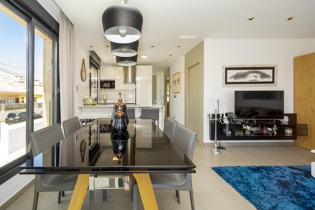 Villa in Torrevieja, Valencian Community, Spain 5 - 14427440