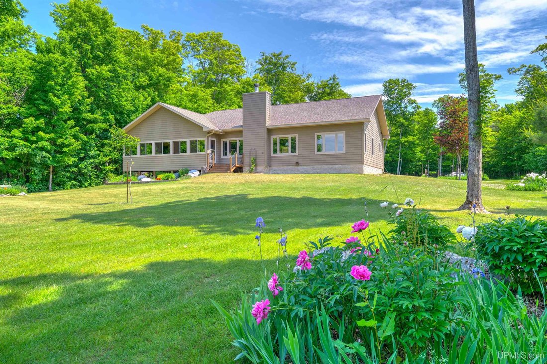 House in McMillan, Michigan, United States 5 - 18346323