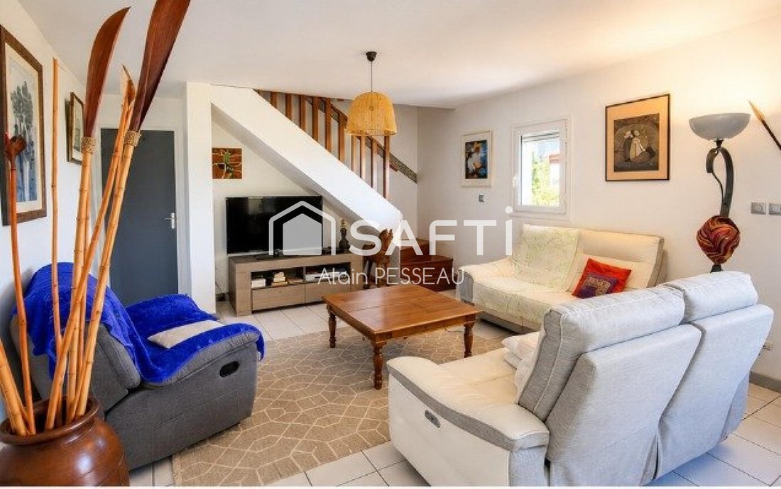 House in France 2 - 18343382