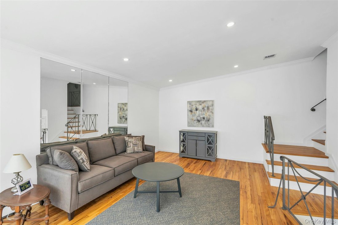 Casa en Hauppauge, Nueva York, Estados Unidos 3 - 18348163